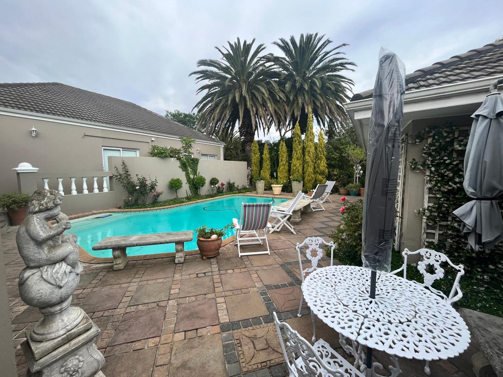 Somerset West Garden Apartments 2 Eksteriør billede