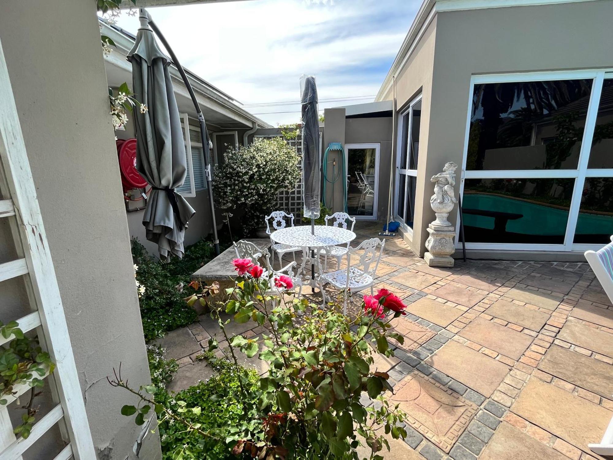 Somerset West Garden Apartments 2 Eksteriør billede